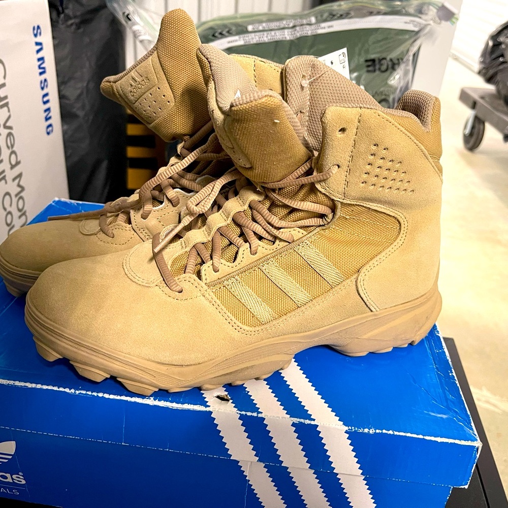 Adidas GSG-9.3.E Tactical Boots Hemp Brown Mens Size 10(GZ6114) New no box